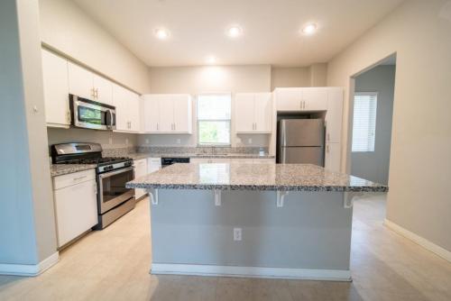 7_Kitchen